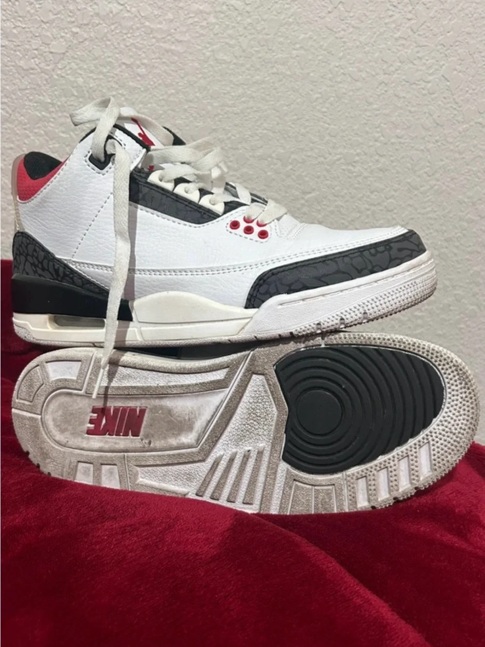 Nike White Black Red Air Jordan 3 Style Sneakers